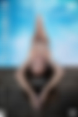 2022phdee/2021-11/[photodromm] 2021-11-02 Georgina - Blue Liquid (x50, 3000 px)/_cover.jpg
